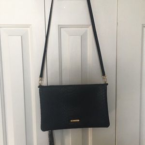 GiGi New York crossbody